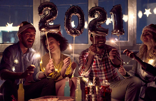 How To Plan The Perfect New Year’s Eve At Home